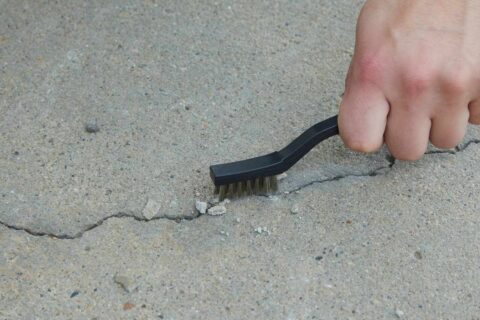 How to Repair Cracks in Concrete Roof Slab